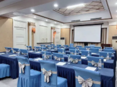 โรงแรมวิวแม่น้ำจินซาหวาน (พิพิธภัณฑ์ไดโนเสาร์เหอหยวน)