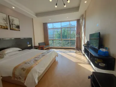 Yuming Hotel (Guigang Wuyue Plaza High-speed Railway Station)