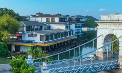 桂林白公館飯店（象鼻山兩江四湖店）