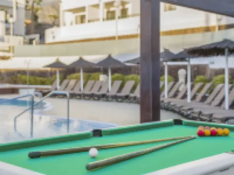 Sunset Bay Club Hotels in Costa Adeje