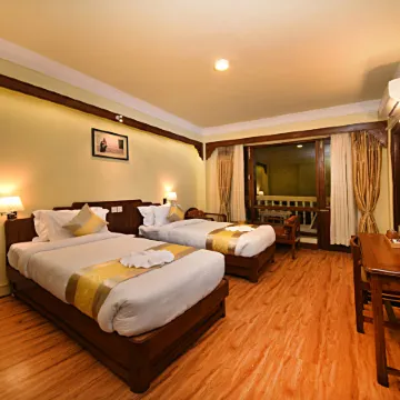 Hotel Nirvana Garden