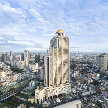 Tower Club at lebua Отели рядом с достопримечательностью «Башня CAT Телеком»