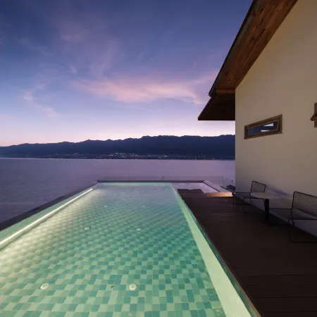 Dali Wu'er Yinshe VILLA Banshan Seaview Homestay (Erhai store)