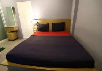 2 King Beds with Taxi Meetgreet Service