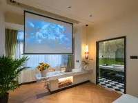 Tanjiu Hotel (Zhanggongqiao Food Street, Leshan Giant Buddha Scenic Area Branch) Hotels near Zhanggongqiao Food Street