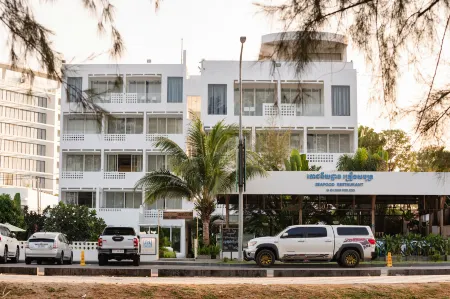 Naiya Sea Resort Отели в г. Krabey Island