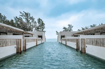 Weizhou Island Reef Hotel