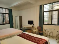 Lai Nancuo Guan Kou Lane Homestay