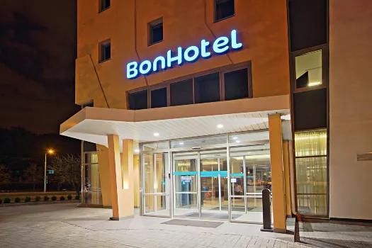 Bonhotel Hotels near Kamiennaja horka