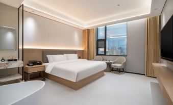 Wanxin  Four Seasons Hotel at Beihai  High-speed Railway Station
