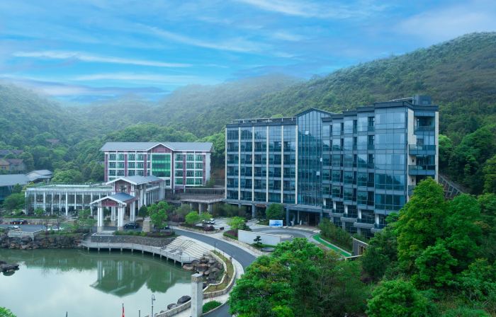 Hanshan se lake yunding resort (Fengshun Hotel, Meizhou)