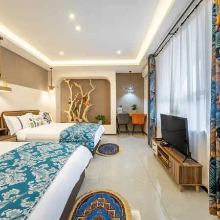Yining Youjia Laike Homestay