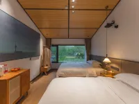 Xinglin Villa Hotels in Liuba