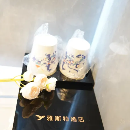 Yeste Hotel (Liuzhou Luzhai Jinzhou)