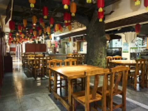 如家睿柏·雲飯店（涉縣陽光海岸牌坊路店） 涉縣住宿飯店