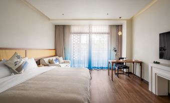 Dingnan County Blossoming in Order Bula Hotel