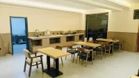 Aduqin Nomad Culture Hotel - parcheggio