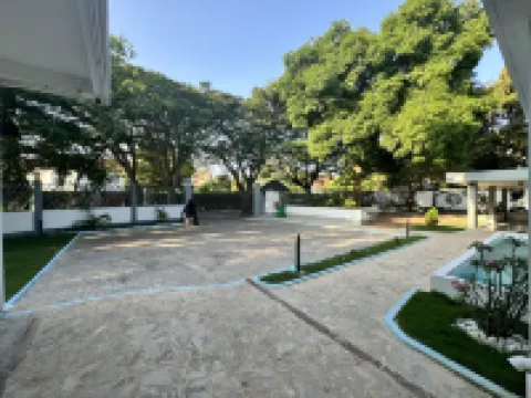 33酒店 鄰近可可海灘的酒店