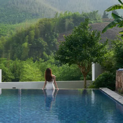 YUNXI Designer Hot Spring Homestay Hotels near Huzhou Bowulong Tam