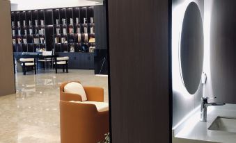 Yanyuan Weijing Hotel