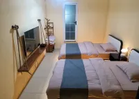Ximeng Huahe Homestay