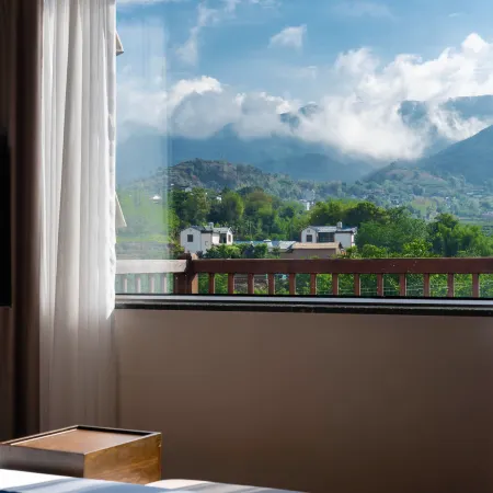Dali Yangbi Wuxian Guiyin Mountain Residence