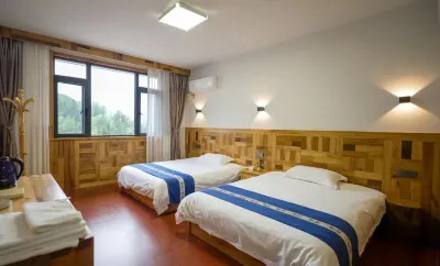 Kaihua Qingshuiyu Mountain Villa Hotels near Qianjiangyuan National Forest Park