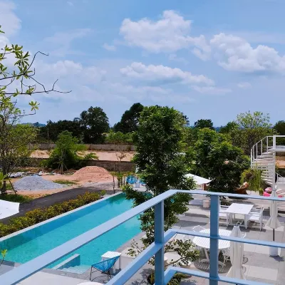 Khao Chi Chan Resort Hotels near Khao Chee Chan