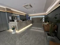 Baiyun Hotel (Jiefang Road branch of Ma'anshan railway station) Hotel in zona Ma'anshan Harbor