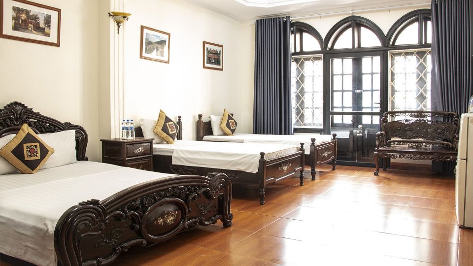 Group Nest Hotel