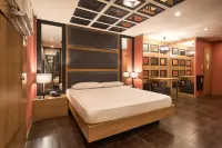 Victoria Court Malabon - Разрешено размещения с домашними животными