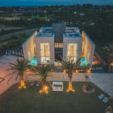 EUDAIMONIA Pool Villa(Hamdeok Beach)