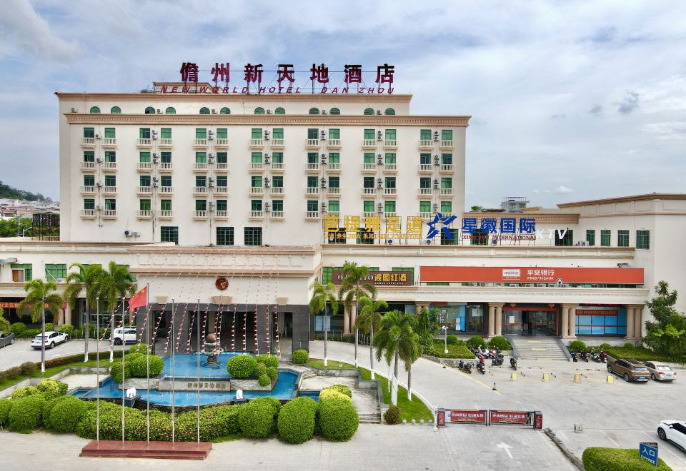 hotel overview picture