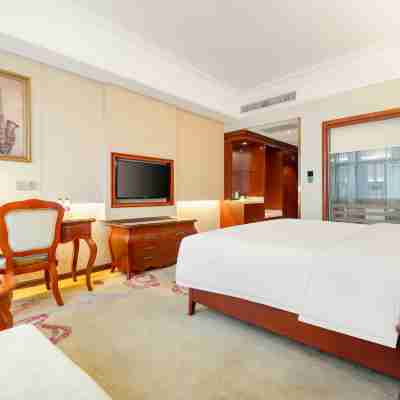 維也納國際酒店(鹿寨縣政府行政廣場店) Rooms