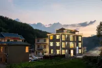 Mountain and Water People's home stay