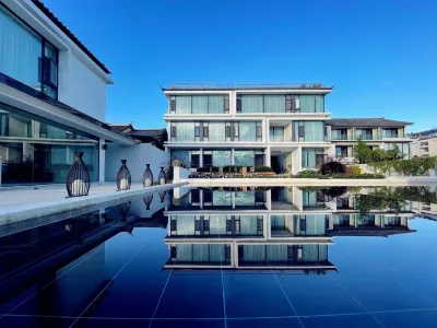 Wanda Moments Guesthouse, Dali Shuanglang Hotels in Dali City