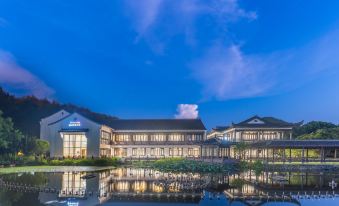 Mochi Boutique Hotel