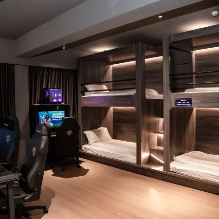 Kaidun Esports Hotel (Jiaxing Pinghu Donghu Scenic Area Branch)