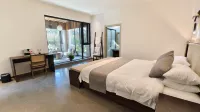 Yinxing·Menggu Homestay Hotels in Huixian