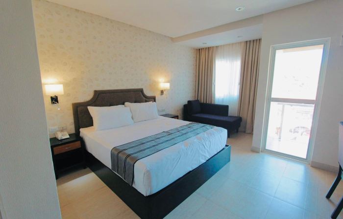 Queen Margarette Hotel Mauban
