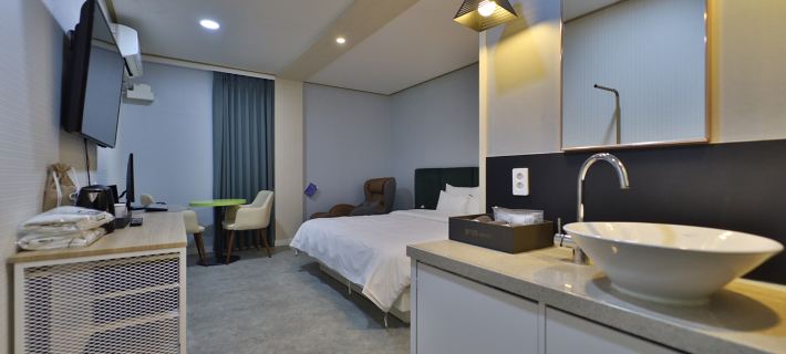 No25 Samcheonpo Hotels in Sacheon