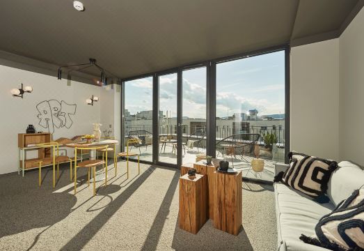 스마트아파트의 깔끔하고 현대적인 내부 전경