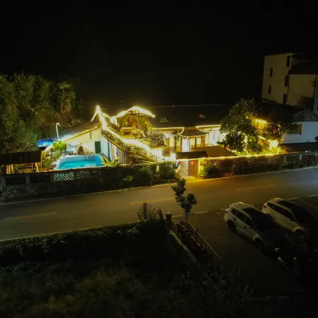 Xiangzixi Inn (Zhangjiajie Forest Park Branch)