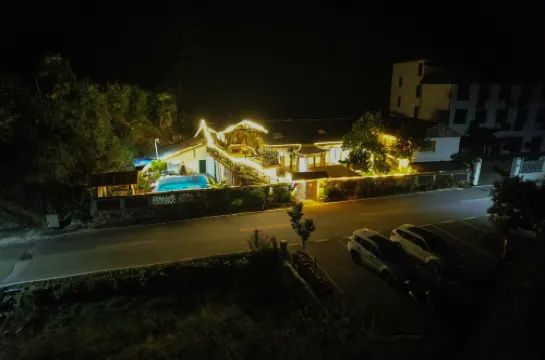 Xiangzixi Inn (Zhangjiajie Forest Park Branch)