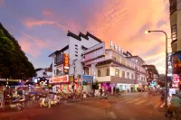 Yuebo Hotel (Yangshuo West Street Branch)