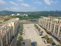 Vienna International Hotel ·Shaoguan Baiwang Square Waterside Pavillion - Mountain view