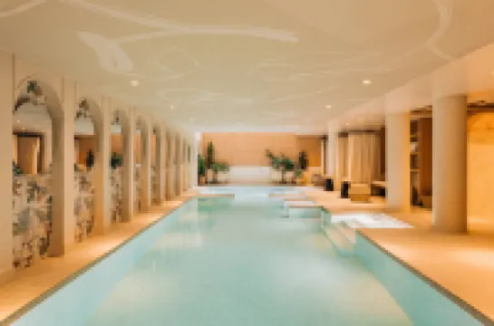 Bloom House Hôtel & SPA