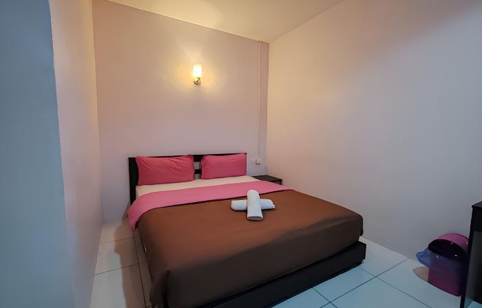 Hotel Kuang Hua Sitiawan Near to Unikl-Mimet