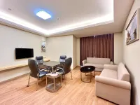 레킹 호텔 (안칭 톈주산 공항 고속철도역 지점)