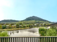 Hilton Suzhou New District - Mountain View